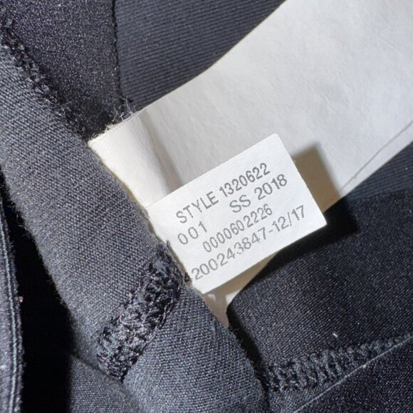 Black Jogger Leggings with Pockets, Under Armour Small - Picture 10 of 10